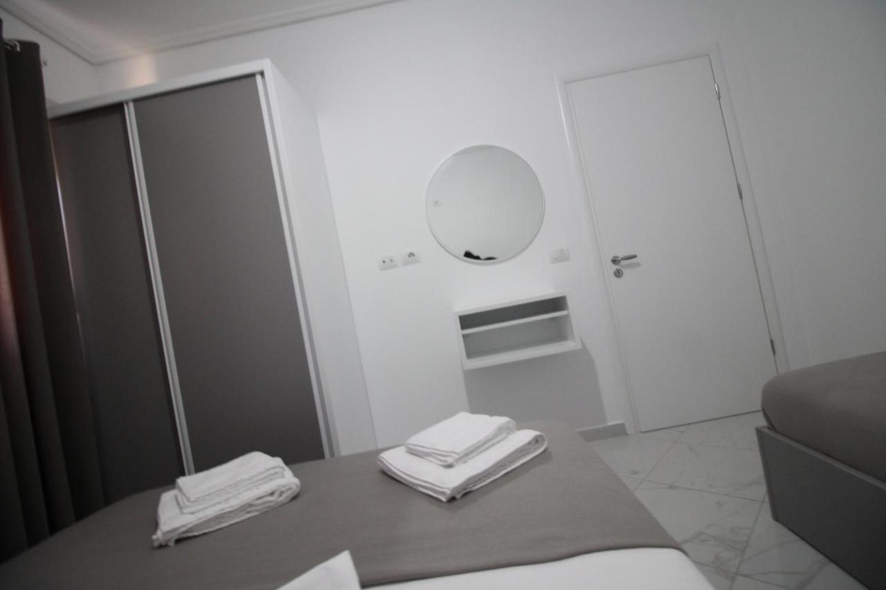 Sky Apartments Saranda Extérieur photo