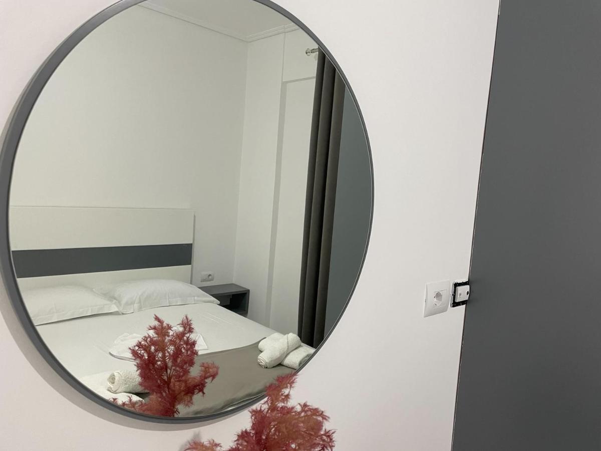 Sky Apartments Saranda Extérieur photo